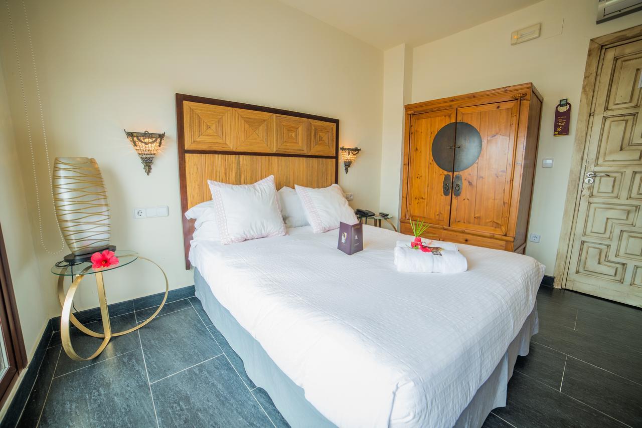 Hotel Boutique Varadero Захара-де-лос-Атунес Экстерьер фото